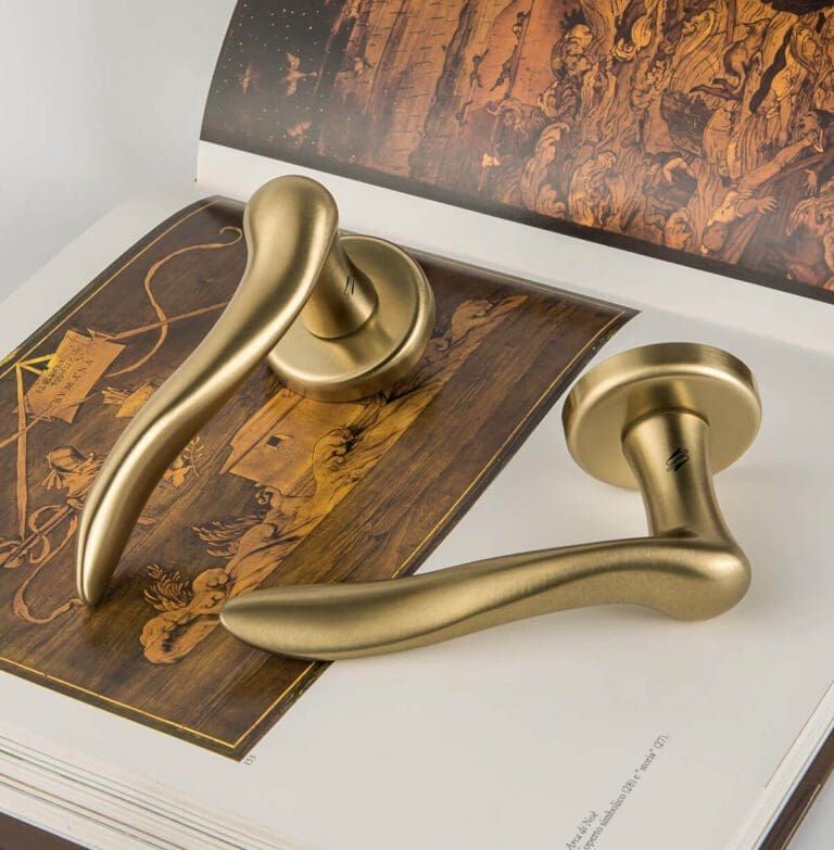 COLOMBO DESIGN — İç Kapı Kolları - PETER